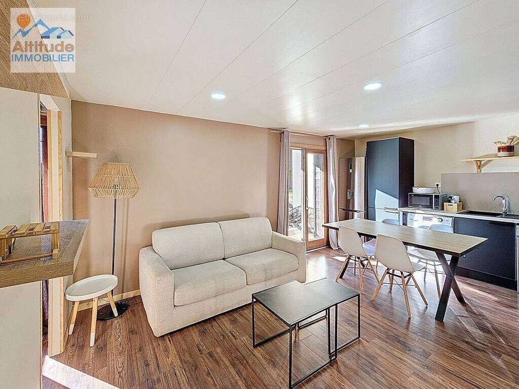 Appartement à CHATEL