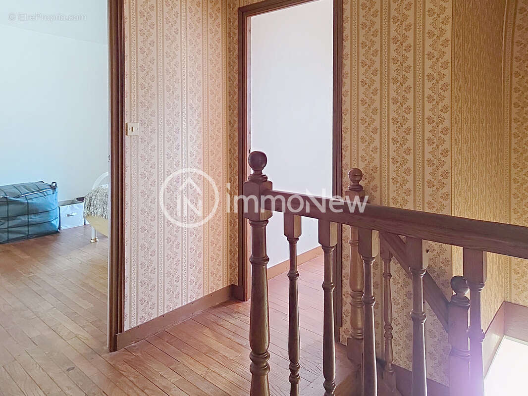Maison 102m2 La Chapelle Urée - photo 8
