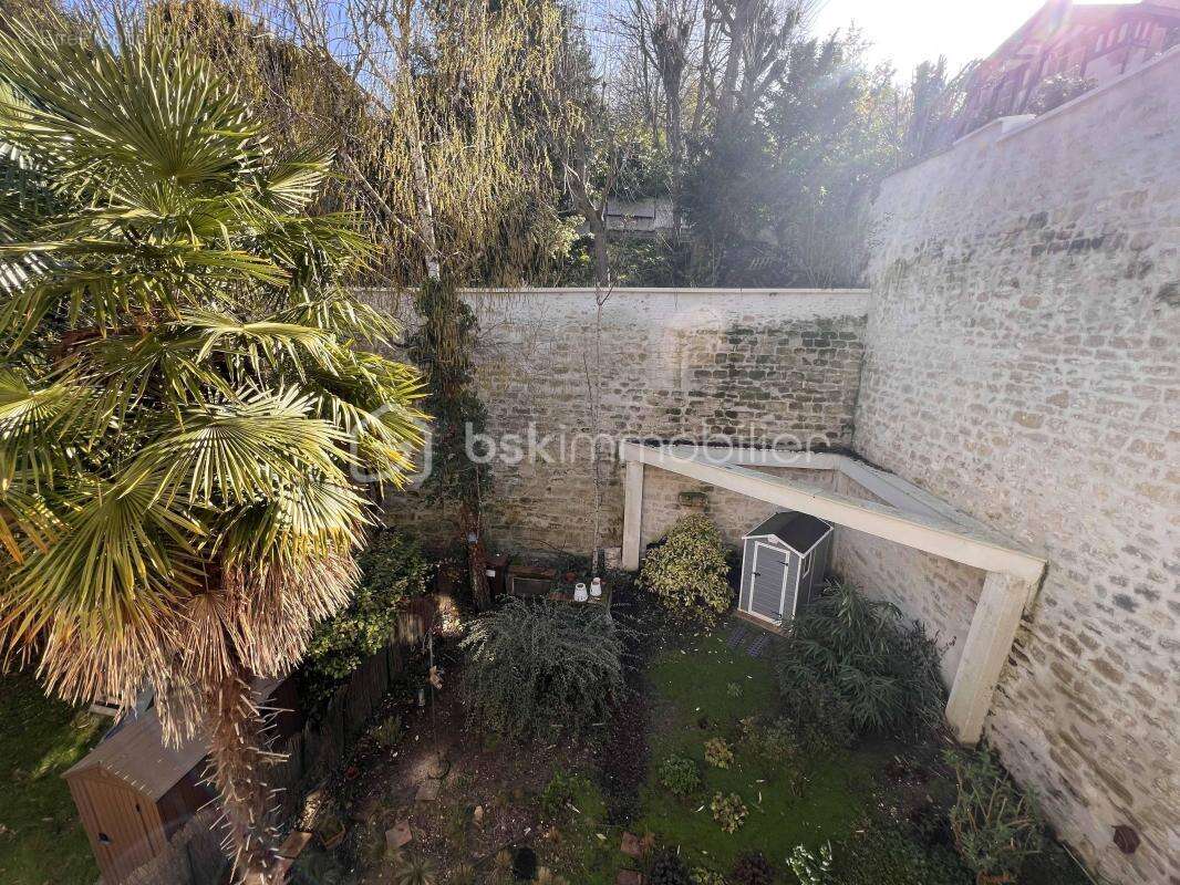 Appartement à BOUGIVAL