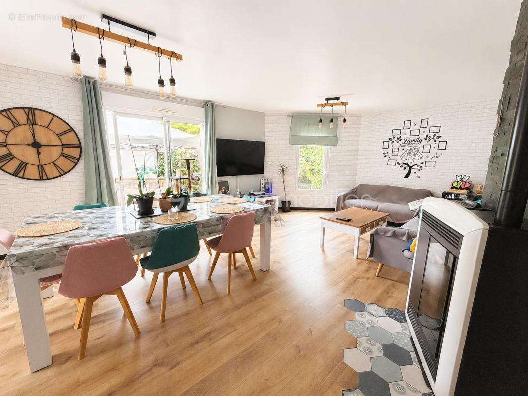 En Exclusivité, Maison de 130m2 5 chambres - photo 3