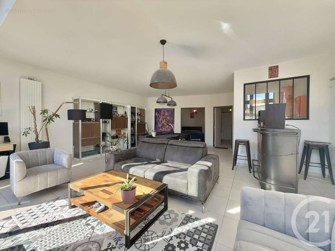 Appartement à MOULINS