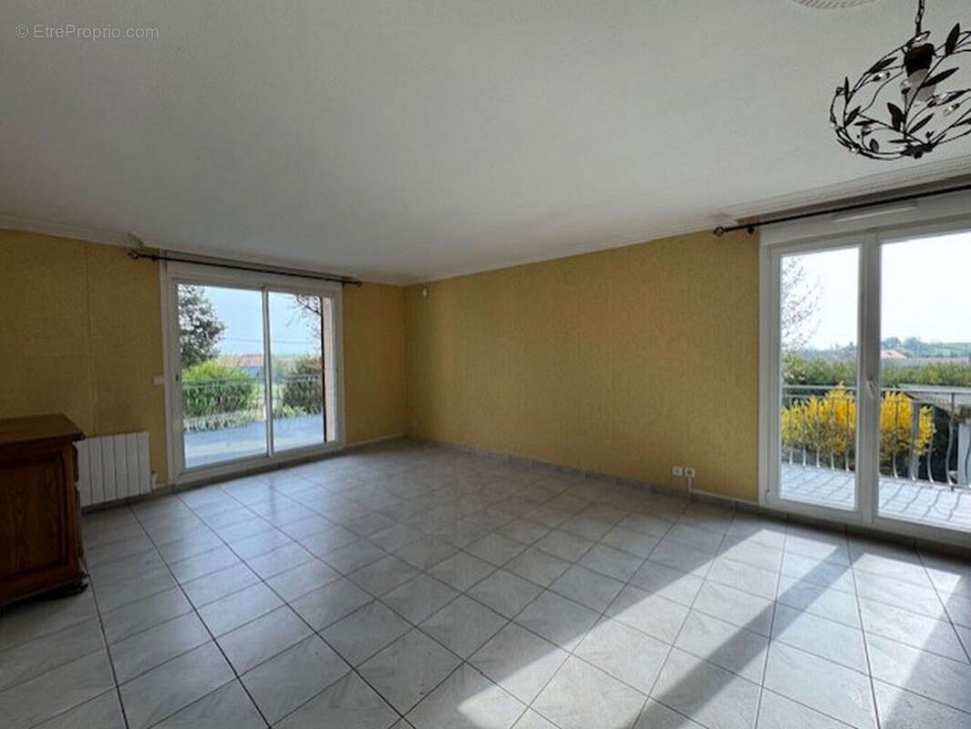 Maison 6 pièces à vendre à Saudoy - Réf. 4402 - photo 3