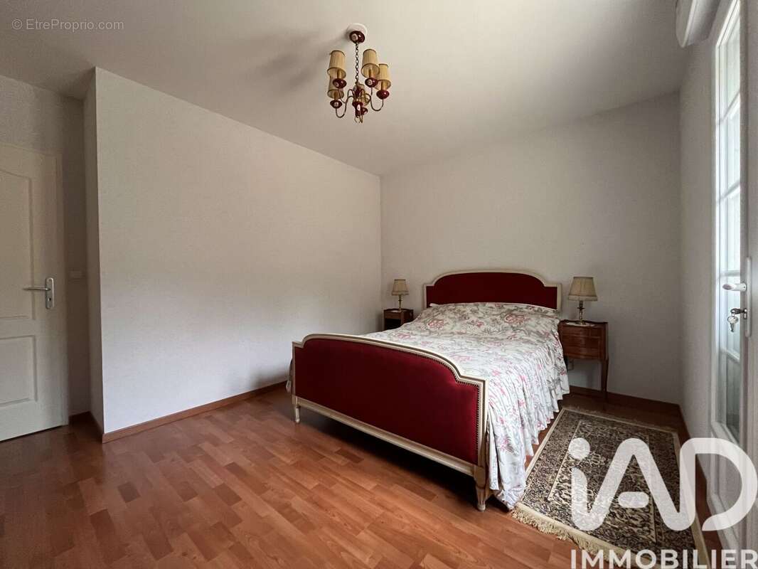 Photo 5 - Maison à EPERNAY