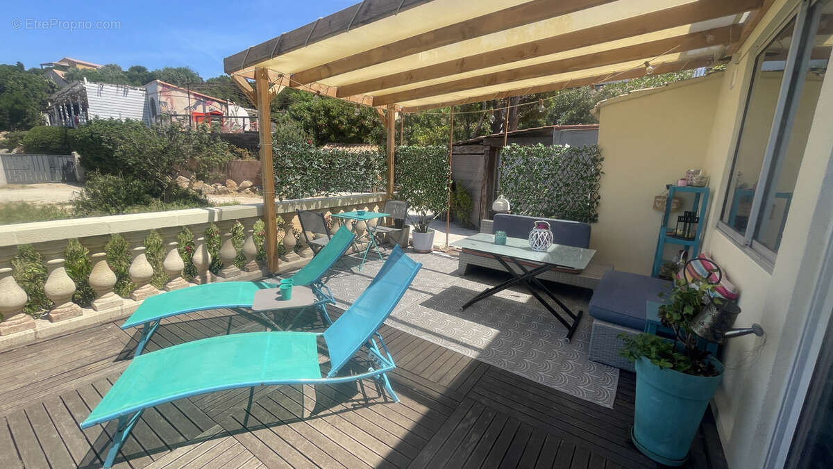 Appartement à HYERES