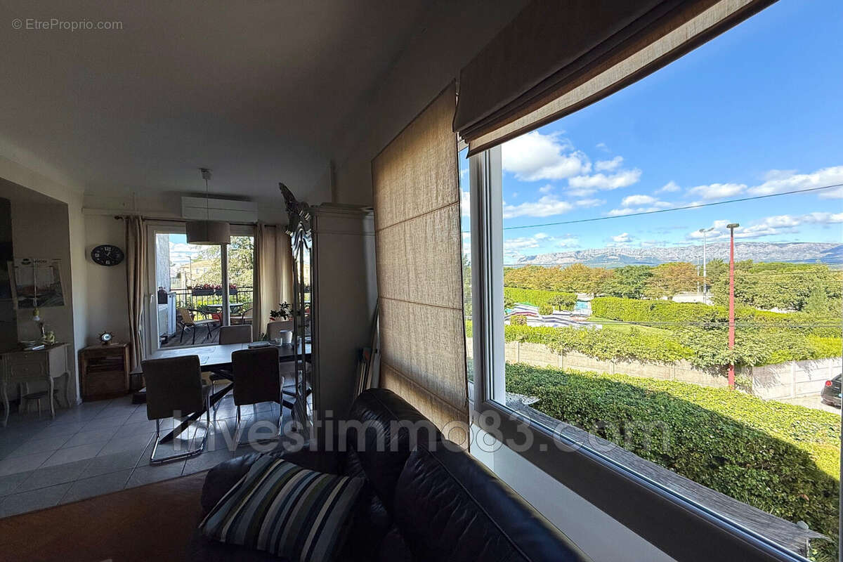 Appartement à TRETS