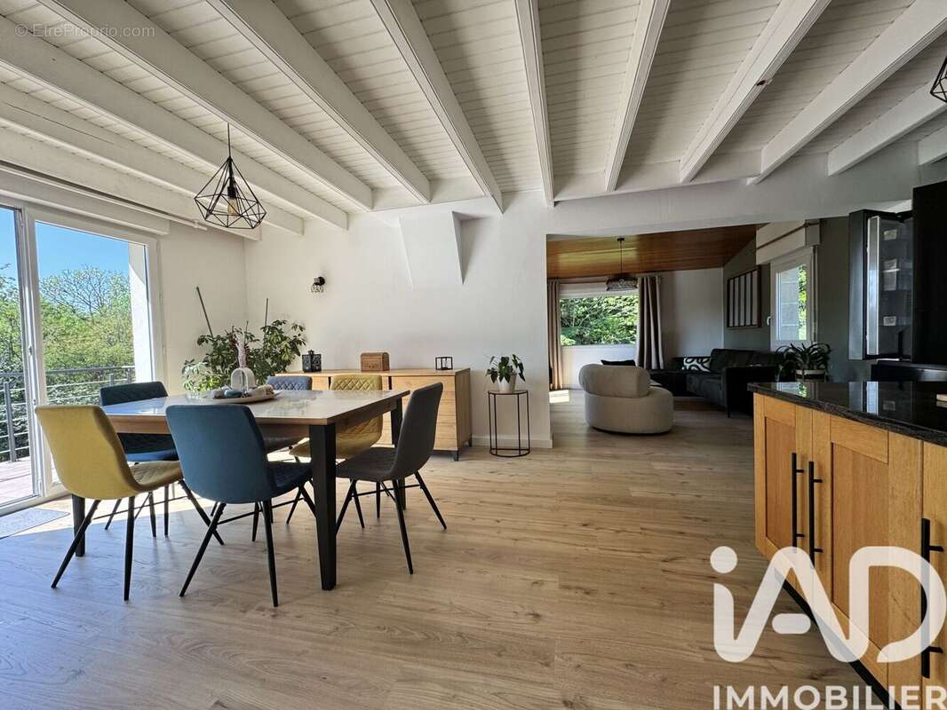 Photo 3 - Maison à ERGUE-GABERIC