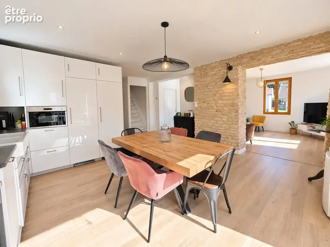 Maison 5 pièces 166 m² à vendre à Saint-Jean-En-Royans (26190) - photo 1