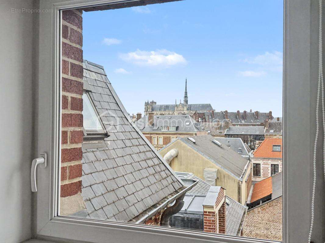 Hyper-centre d’amiens – grand t1 bis de 52 m² au 3e et dernier étage – vue cathédrale et tour perret - photo 3