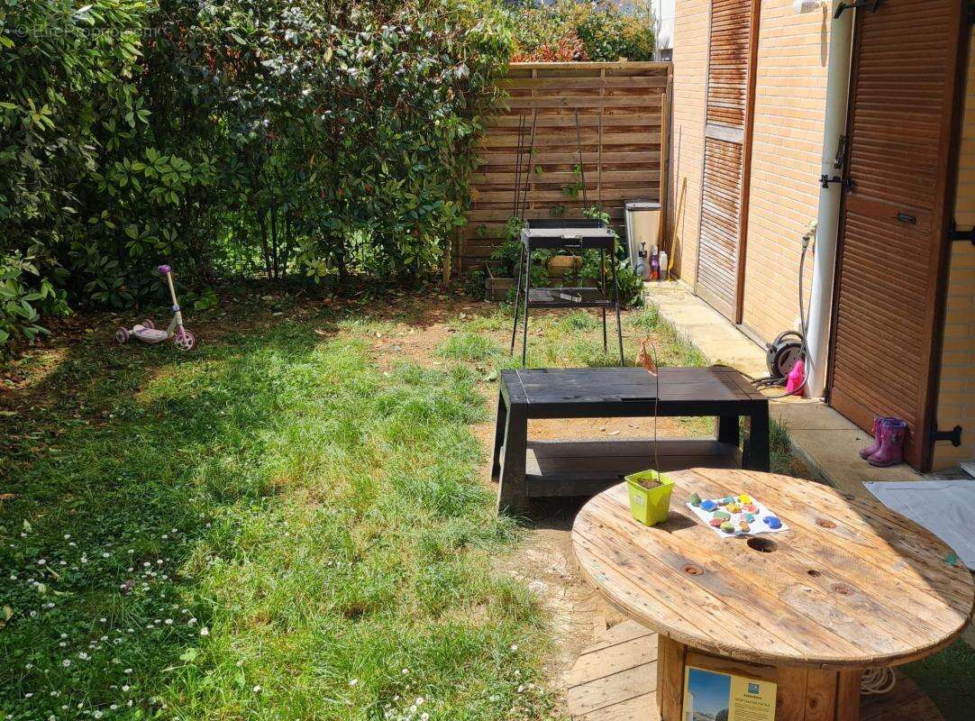 Appartement T3 lumineux de 56m2 avec jardin privatif    La C - photo 3