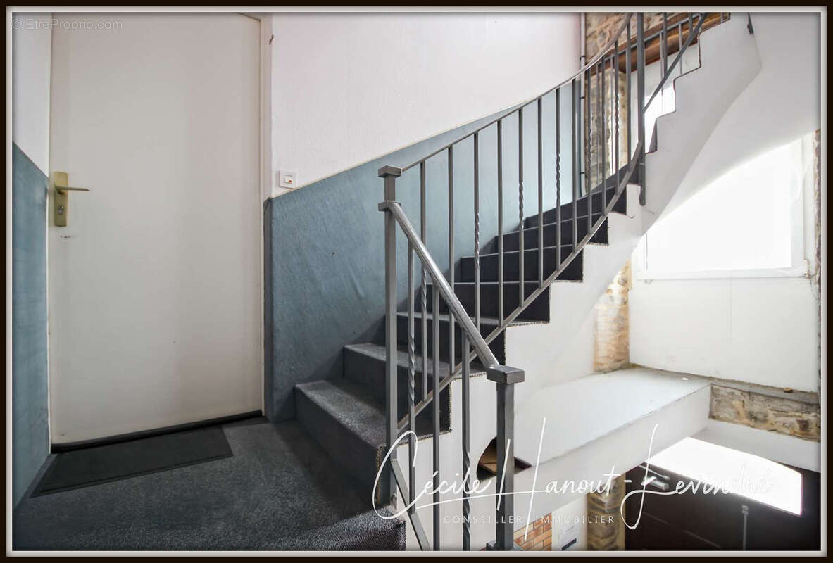LE VIVIER SUR MER - Centre. Immeuble de rapport 3 appartements de 39 m2 / 32 m2 / 42 M2. Terrain 173 m2 - photo 11