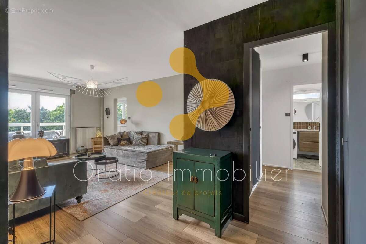 Appartement à SEYNOD