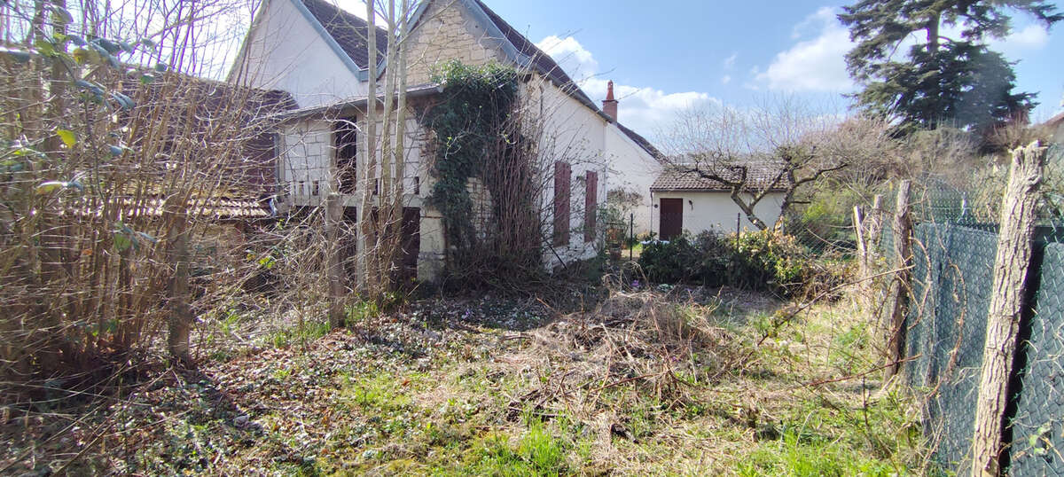 Maison à ANCY-LE-FRANC