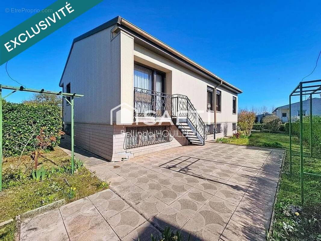 Photo 1 - Maison à JARVILLE-LA-MALGRANGE