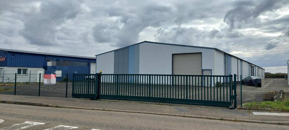 Photo 1 - Commerce à DUTTLENHEIM