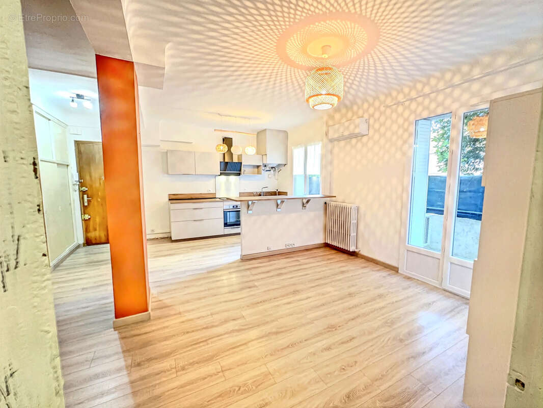 Appartement à AIX-EN-PROVENCE