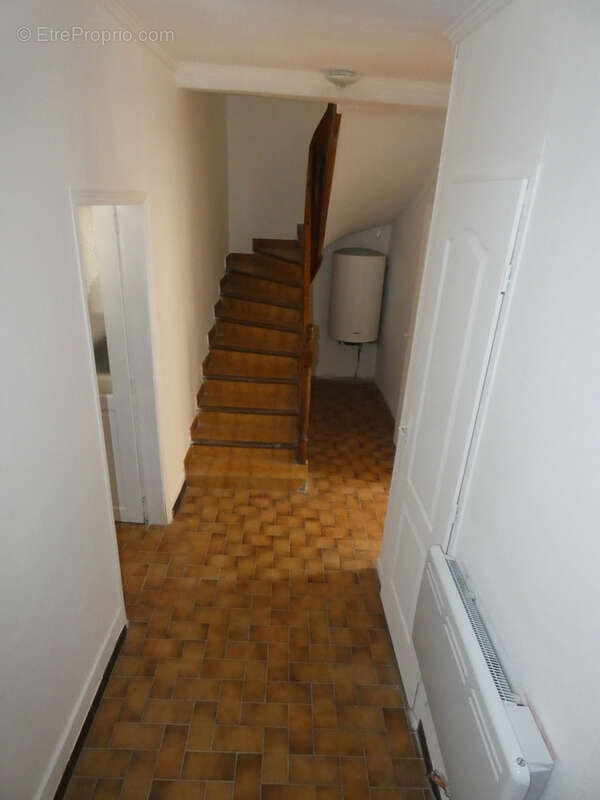 Maison à LAURE-MINERVOIS