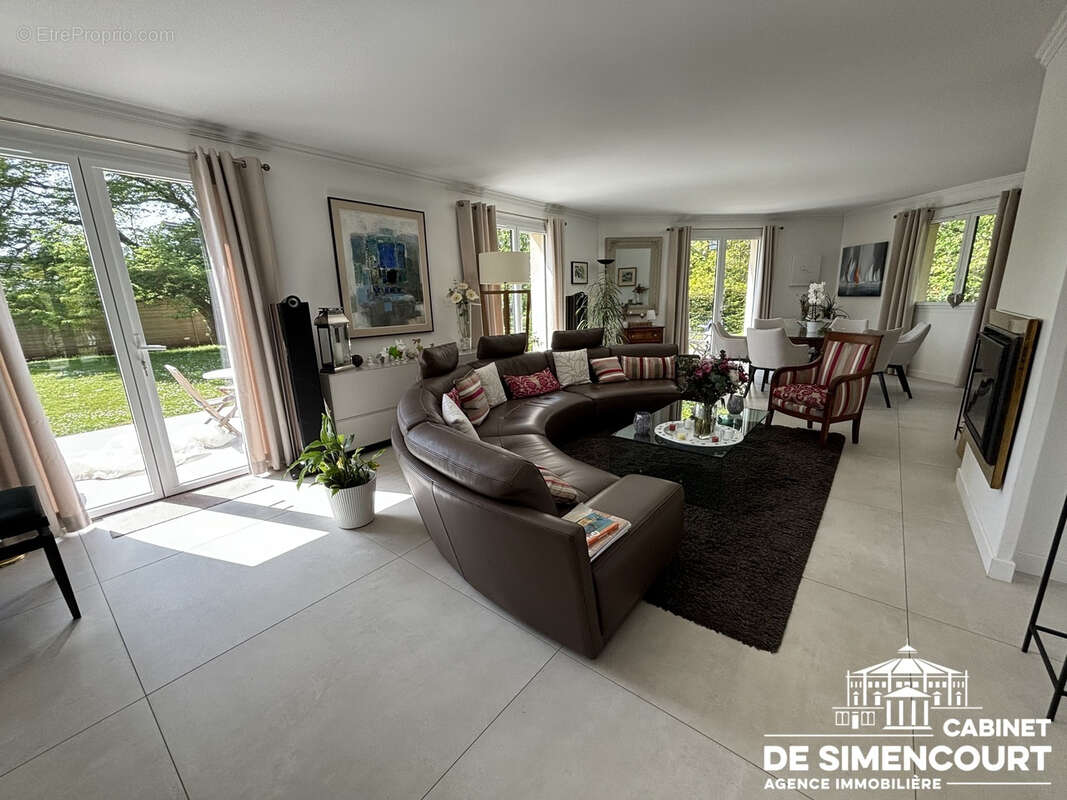 Maison à SAINT-FUSCIEN