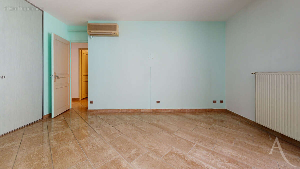 Appartement La Tronche 4 pièces Dernier étage - photo 9