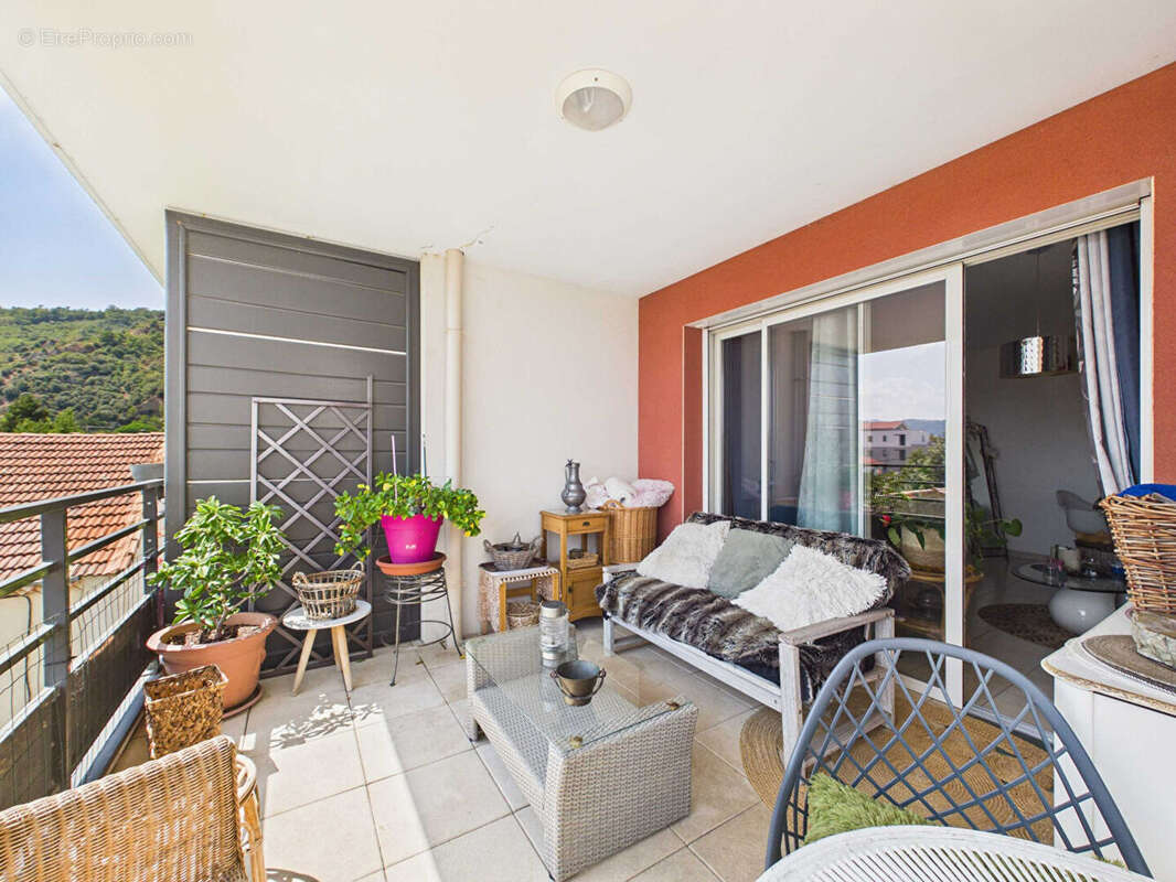 À VENDRE: T2 de 53 m² avec terrasse plein sud, garage et parking Tournon Sud - photo 8