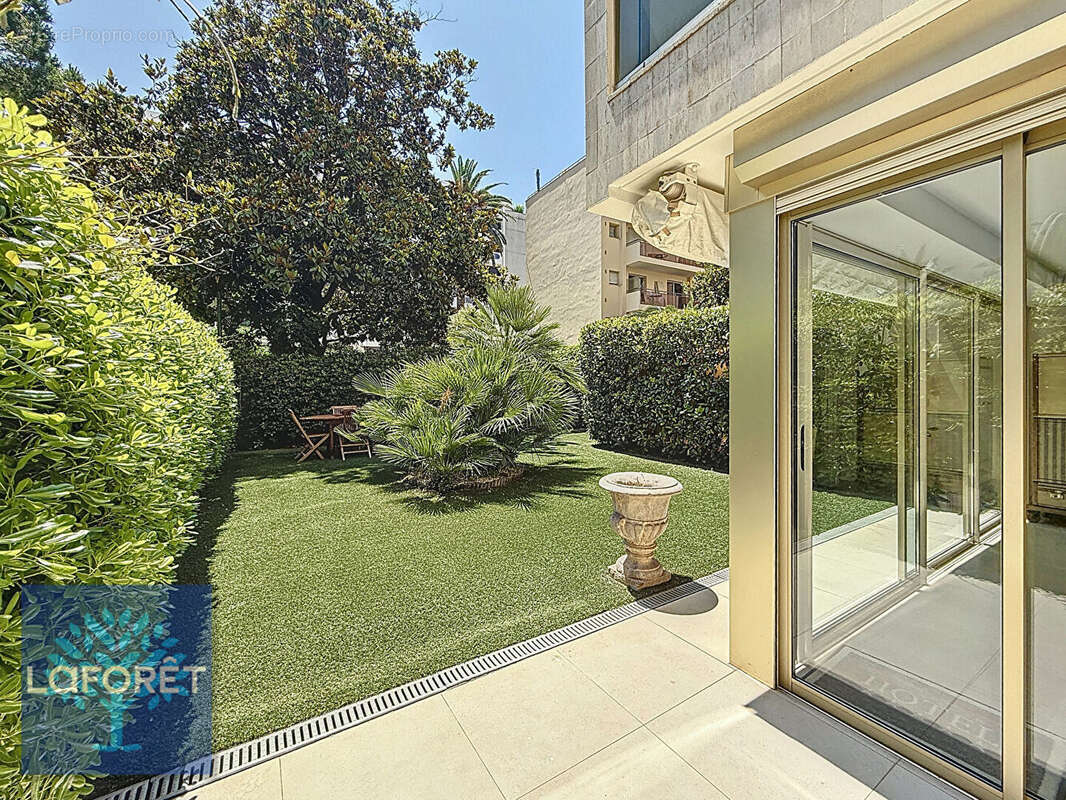 Appartement à CANNES