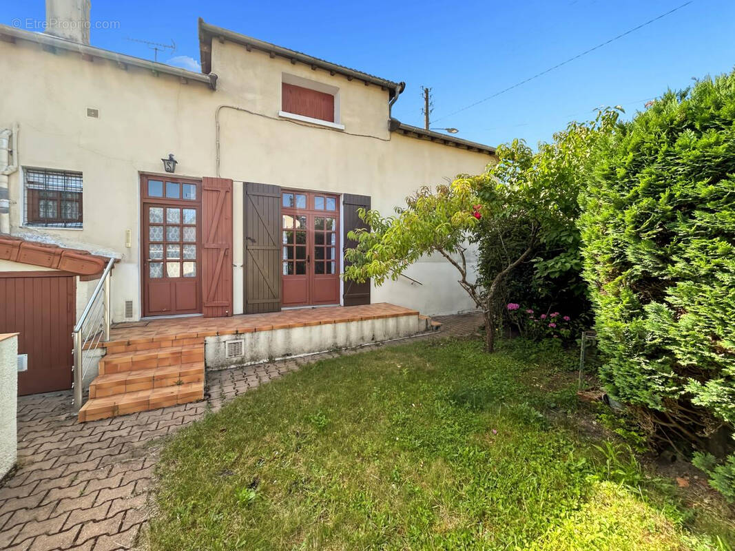 Maison à DAMMARIE-LES-LYS