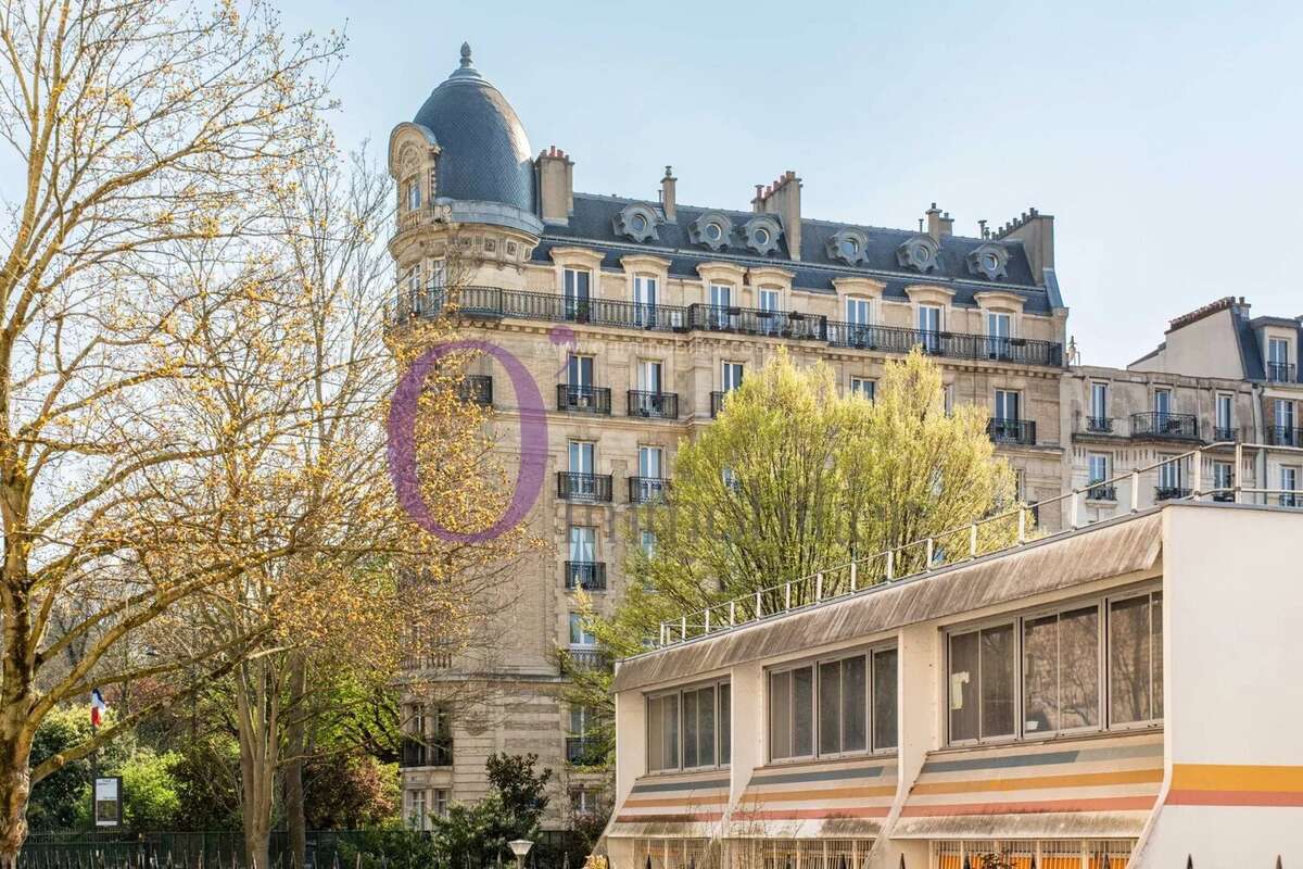 Appartement à PARIS-19E