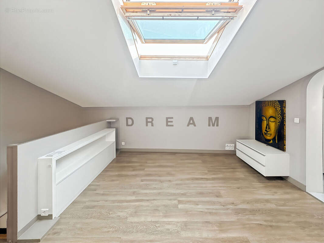 Appartement à MANTES-LA-JOLIE