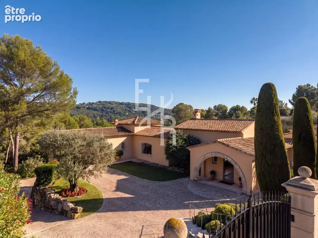 Villa d'exception dans un domaine fermé - photo 13