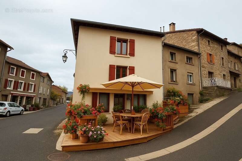 Maison à ROCHEPAULE