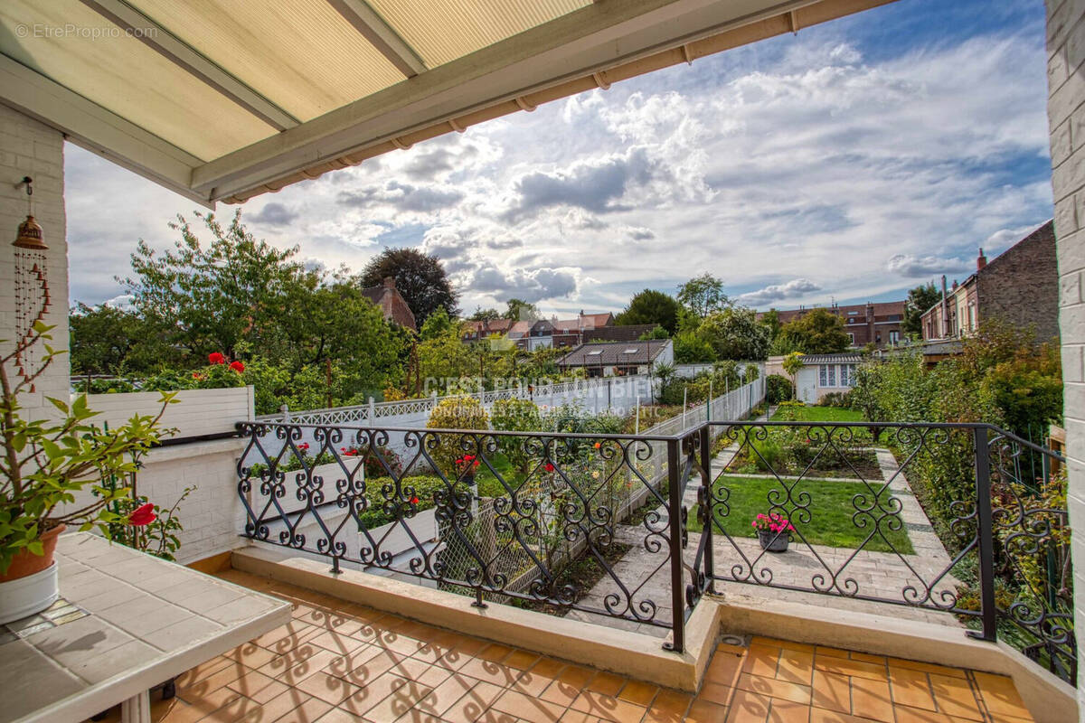 Maison à MONS-EN-BAROEUL