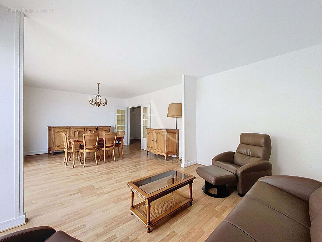 Appartement à CHAMBOURCY