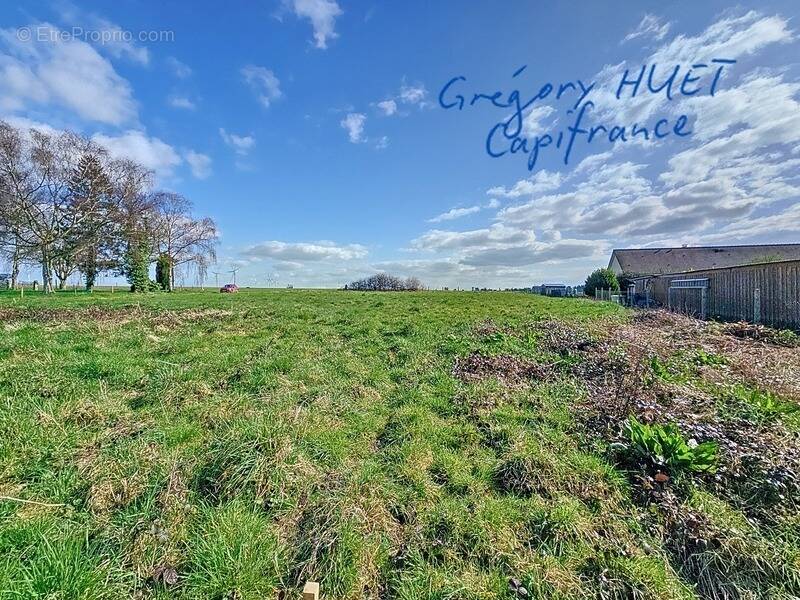 Terrain à GOUPILLIERES