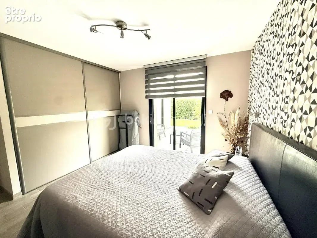 Maison contemporaine non mitoyenne avec garage au calme - photo 12