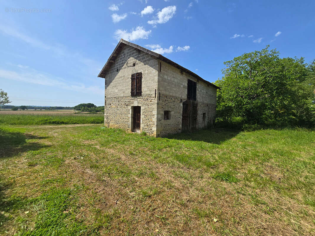Maison à ARTHEZ-DE-BEARN