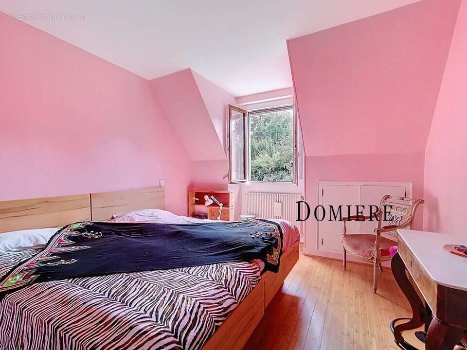 Maison à VAUCRESSON