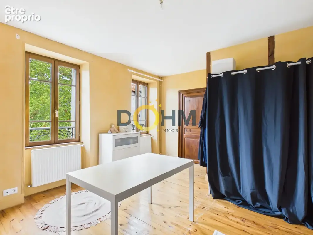 Maison familiale de caractère avec dépendance, jardin et beau potentiel d’aménagement - photo 13