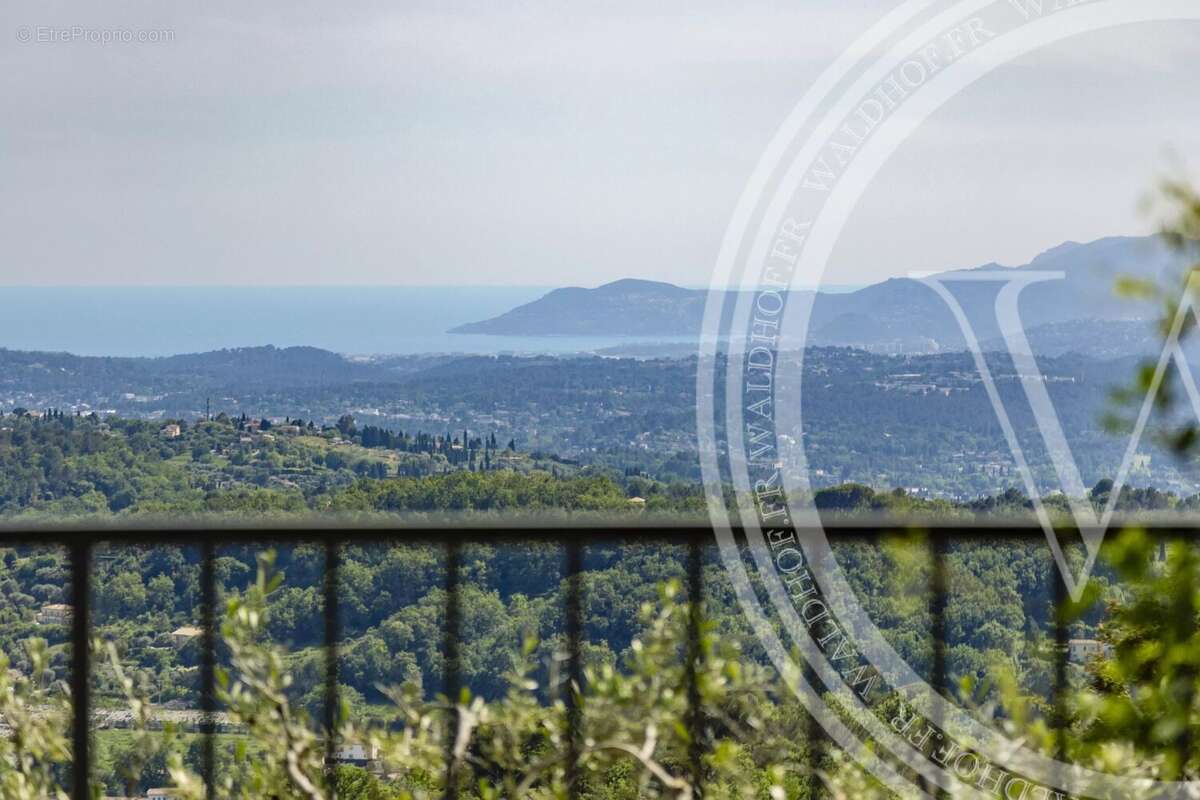 Maison en pierre élégante avec vue Mer et les montagnes - photo 14