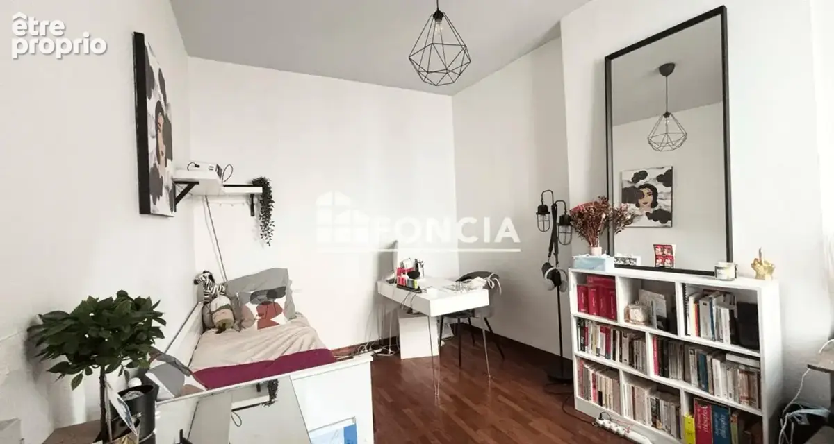 Montpellier Écusson – Appartement T4 84 m² avec vue sur la Comédie, dernier étage - photo 9