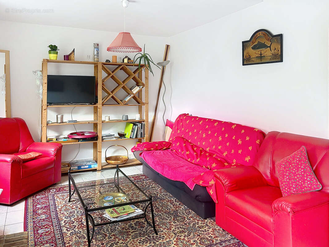 Maison à DONVILLE-LES-BAINS