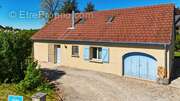 Maison à MACORNAY