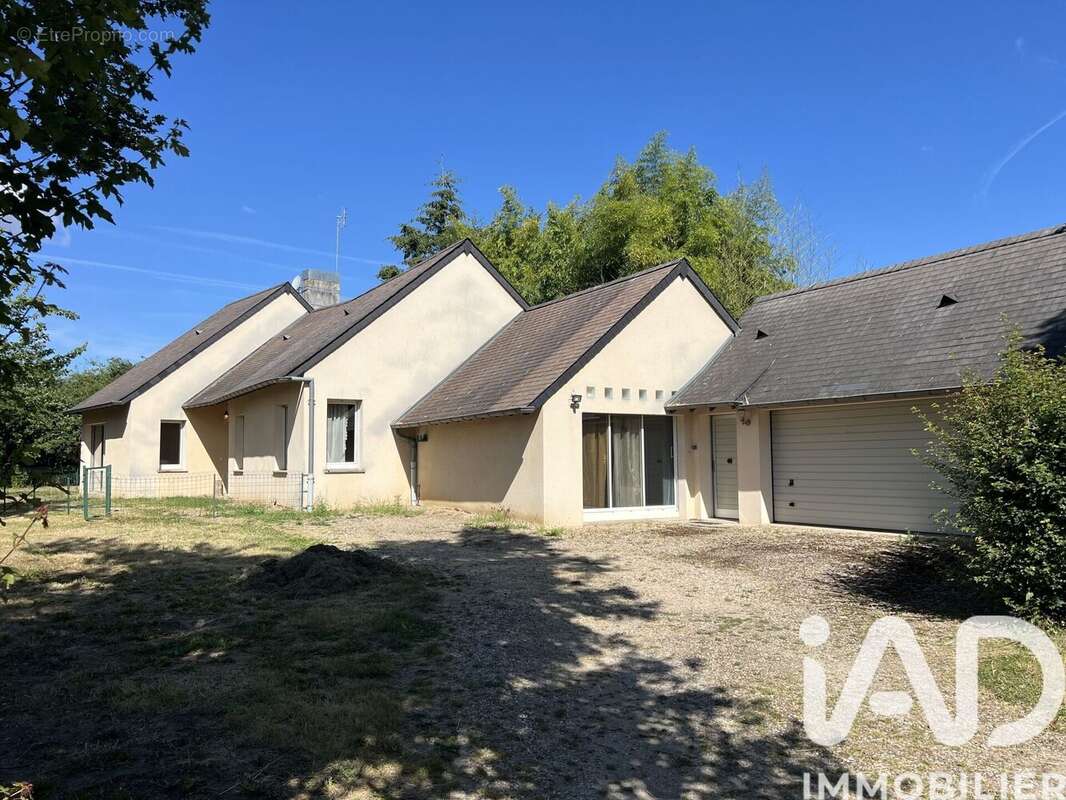 Maison 170 m² à Chassenard  - photo 2