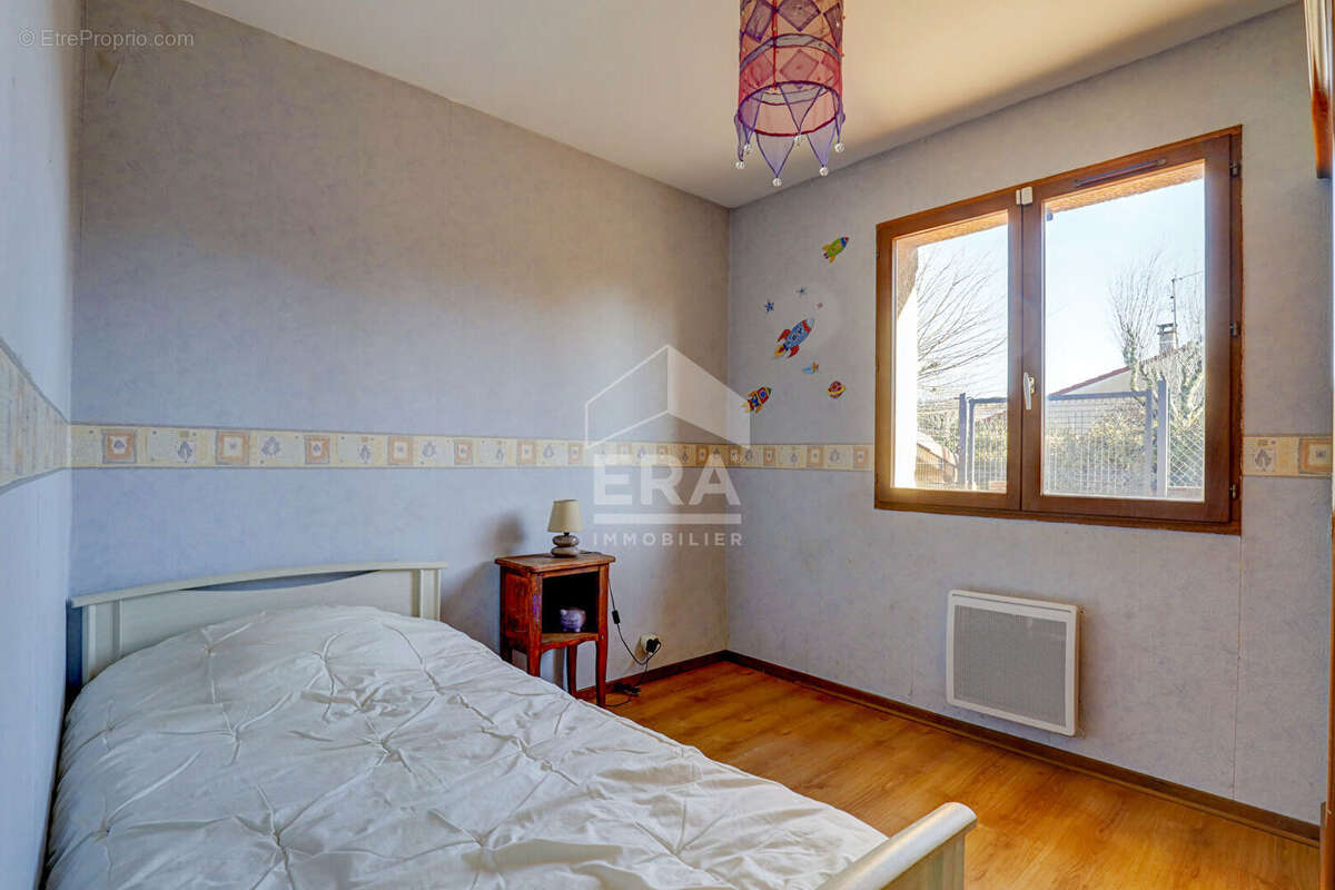 Maison à BRUGUIERES