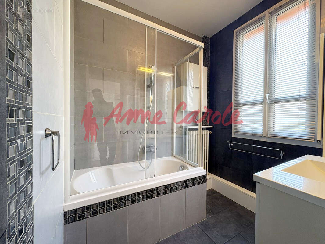 Appartement à JOINVILLE-LE-PONT