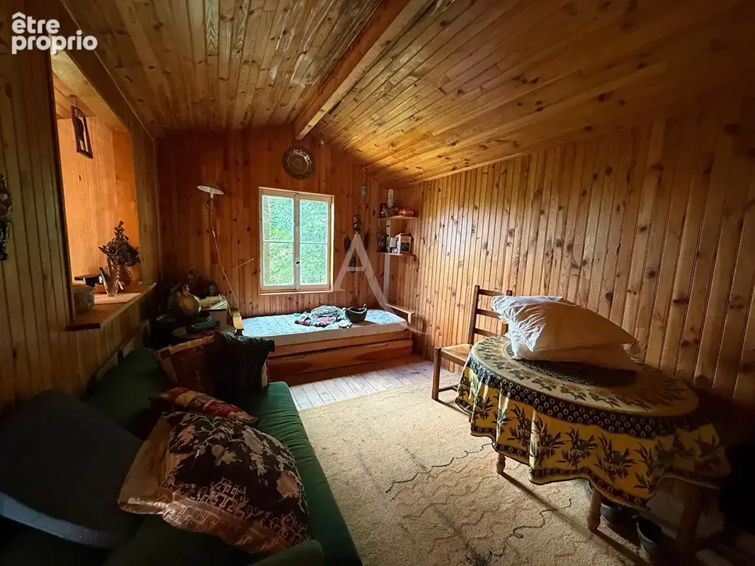 Chalet à rénover et à agrandir sur terrain 920 m² - photo 4