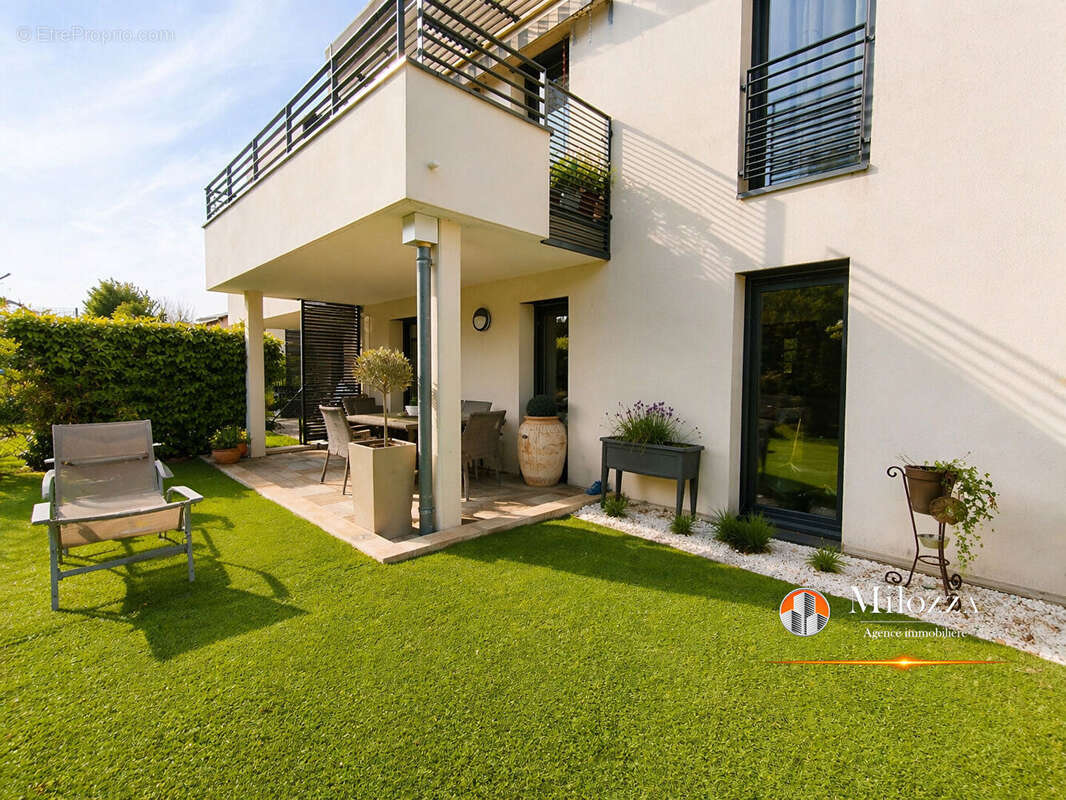 Appartement à HEYRIEUX
