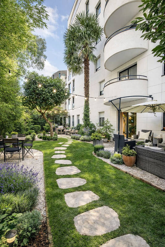 Appartement à PUTEAUX