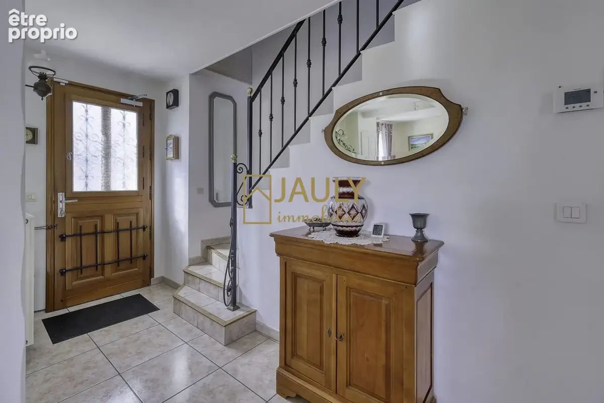 Maison 7 pièces 210 m² à vendre à Cregy-Les-Meaux (77124) - photo 2