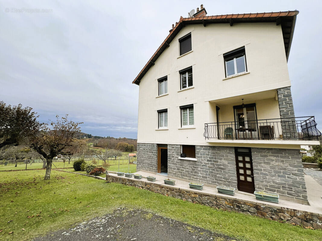 Maison à SAINTE-FORTUNADE