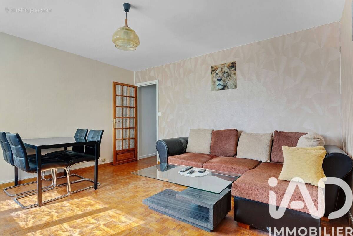 Photo 1 - Appartement à VERT-LE-PETIT