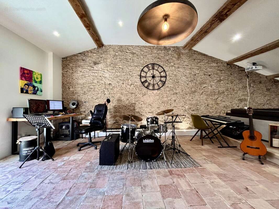 Maison d’exception aux intérieurs spacieux - photo 7